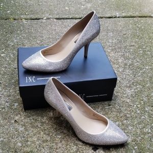INC International Concepts Pumps sz 9m